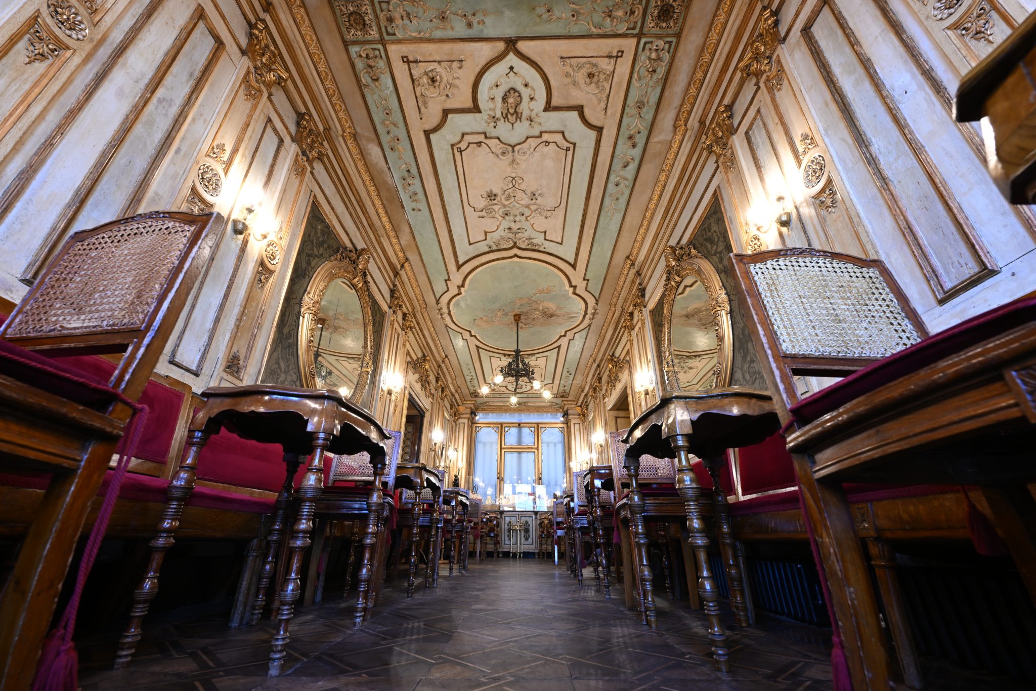 MP0121 Caffe Florian - 36